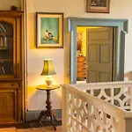 Roundwood House 3*