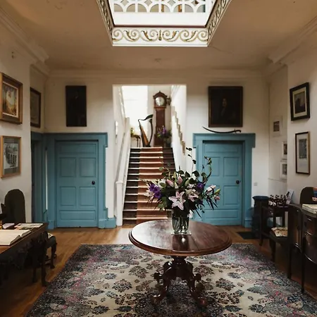 Roundwood House