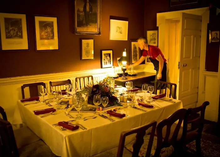 Гостевой дом Roundwood House