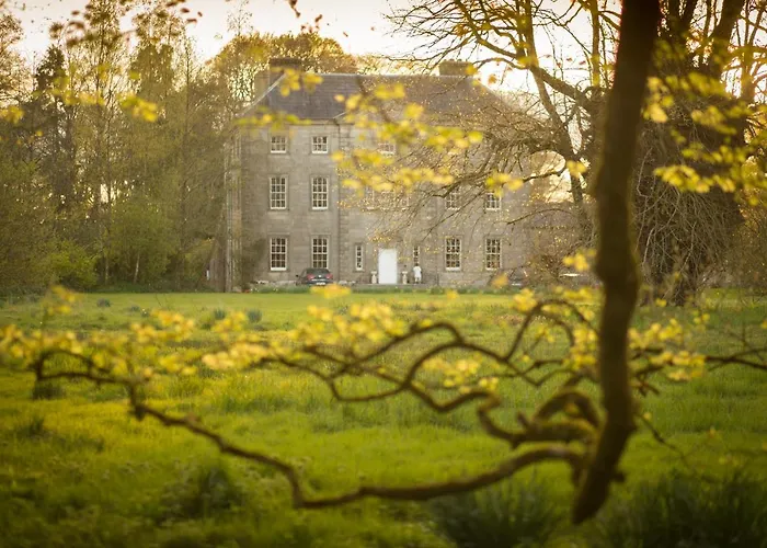 Roundwood House Гостевой дом